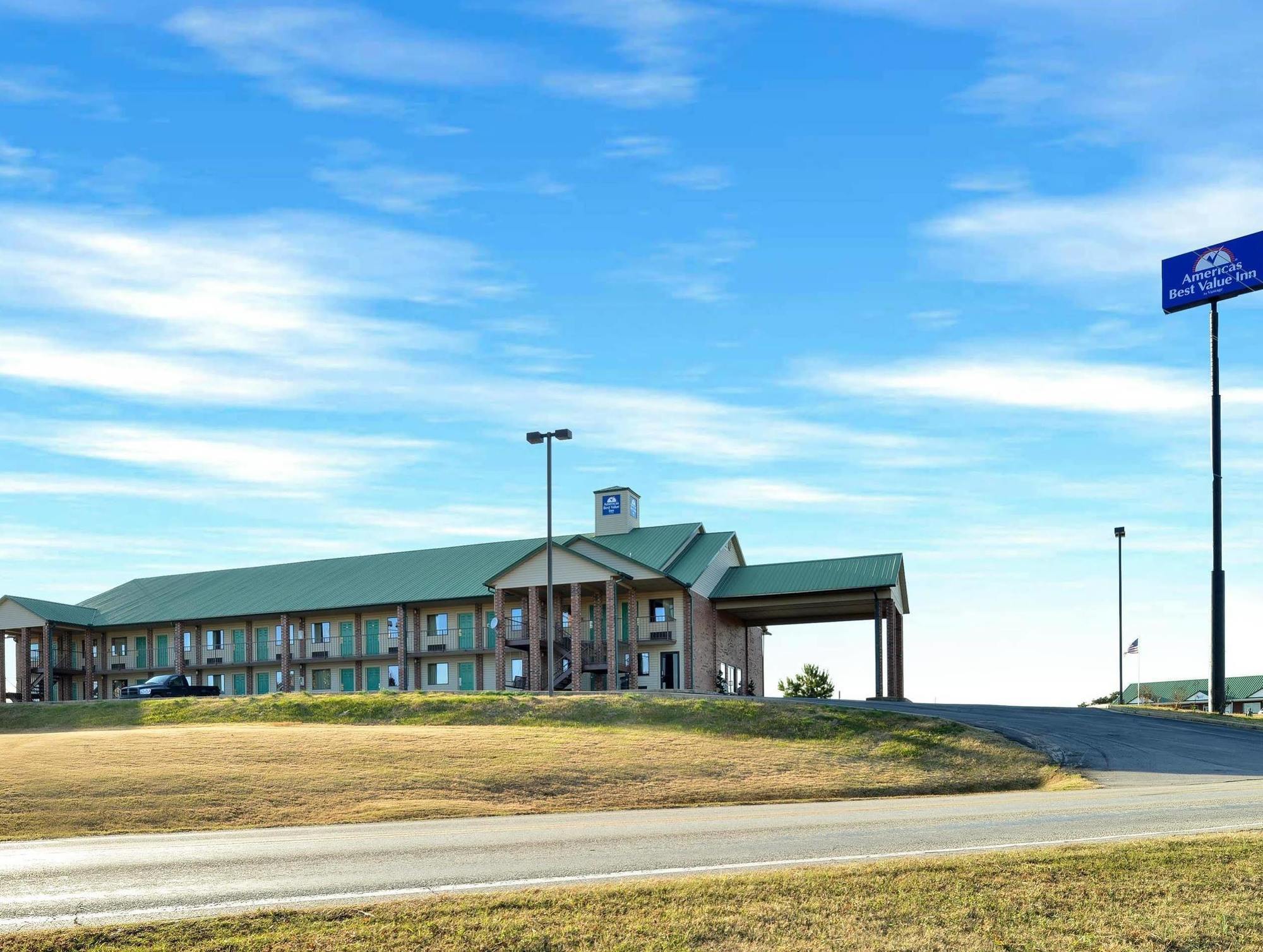 Americas Best Value Inn Ozark Exterior photo
